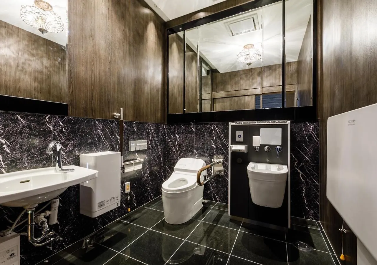 APA Hotel Hakata Gion Ekimae Fukuoka  3*, Fukuoka (Fukuoka) Japan